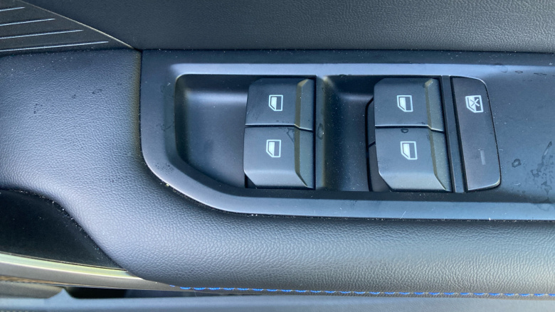 MG MG4 180kW Trophy EV Extended Range 77kWh 5dr Auto Electric Hatchback